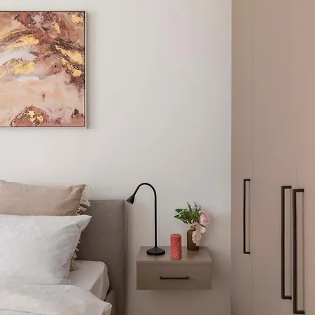 Superior - Free Parking *