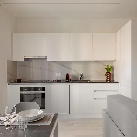 アパート Superior - Free Parking ルガーノ