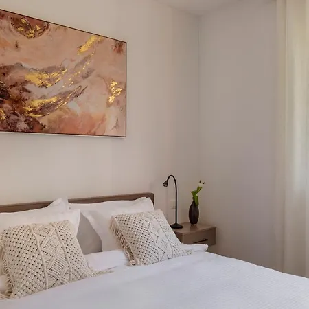 Superior - Free Parking Apartment *