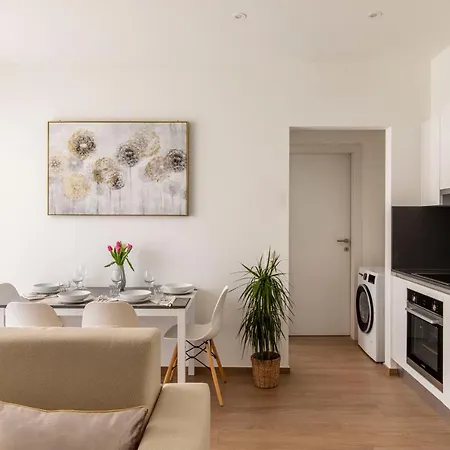 Superior - Free Parking Lugano