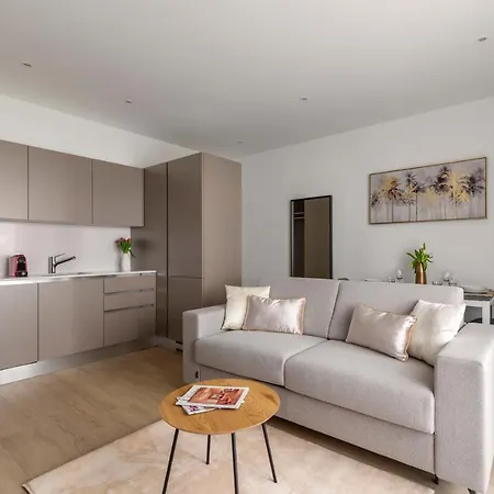 Superior - Free Parking アパート *