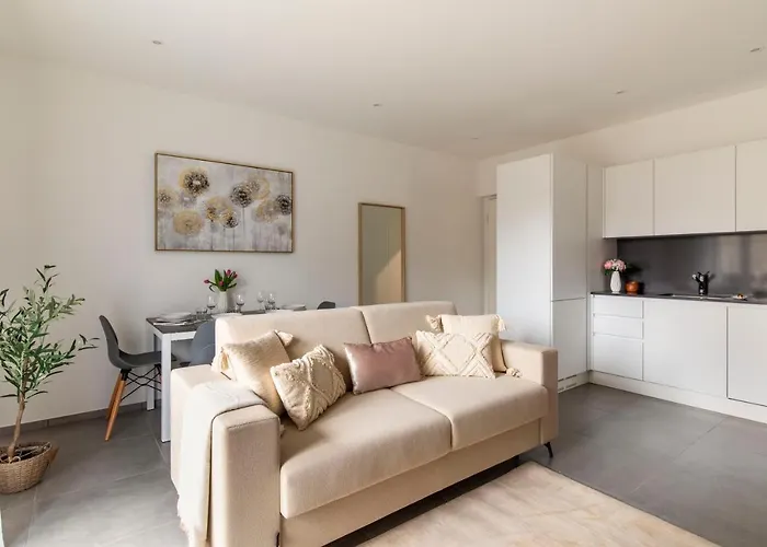 Superior - Free Parking