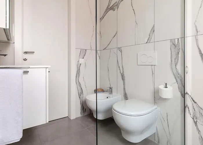 Superior - Free Parking