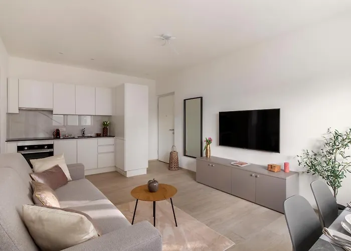 Superior - Free Parking Lugano