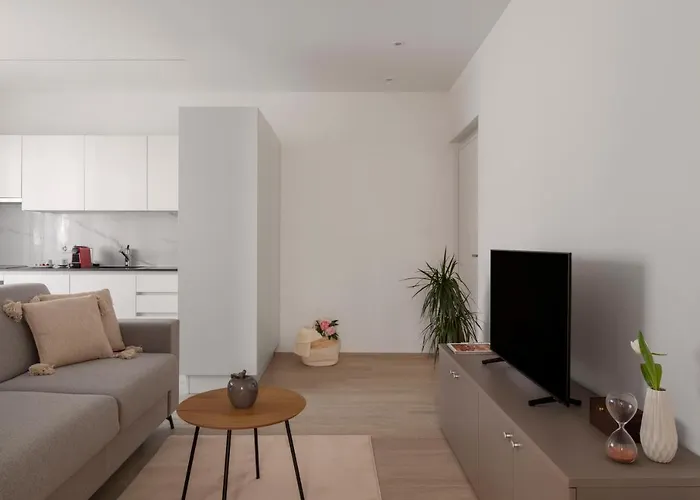 Superior - Free Parking