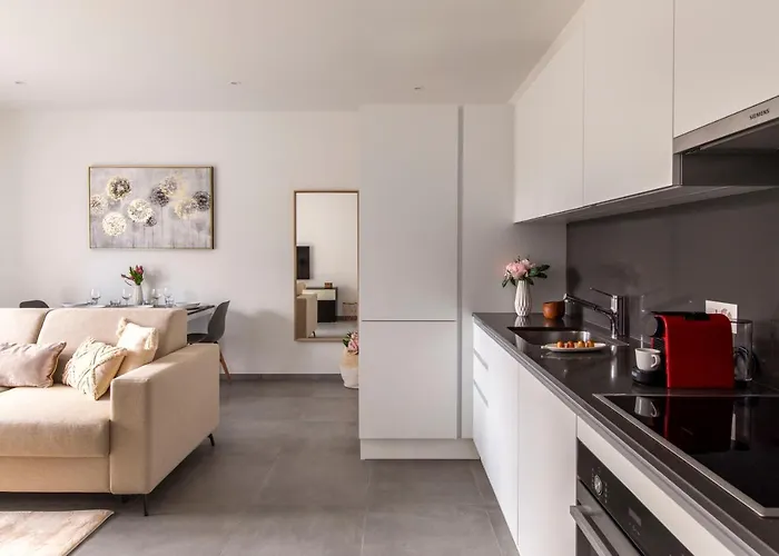 Superior - Free Parking Lugano