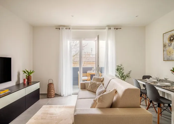 Superior - Free Parking *