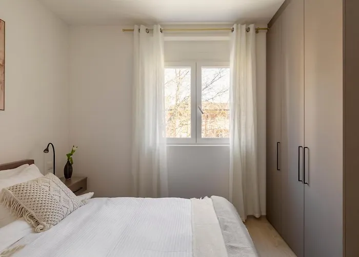 Superior - Free Parking